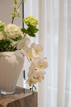 Hot Specktrum Buketter - Buket 7 - elegant blomsterpoesi