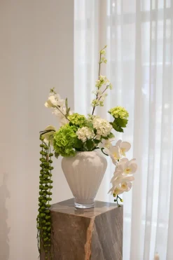 Hot Specktrum Buketter - Buket 7 - elegant blomsterpoesi