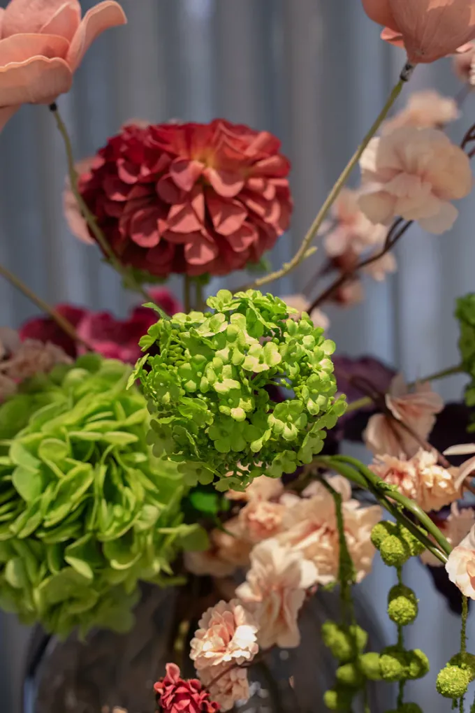 Hot Specktrum Buketter - Buket 18 - Naturens Blomsterpalet