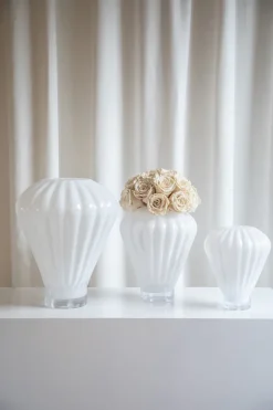 Hot Specktrum Evelyn Vase - Opal Small