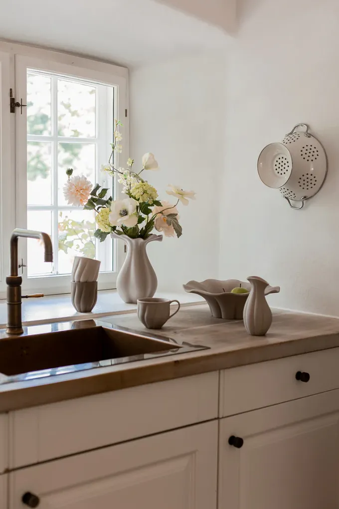 New Specktrum Nellie Milk Jug - Sand Milk jug