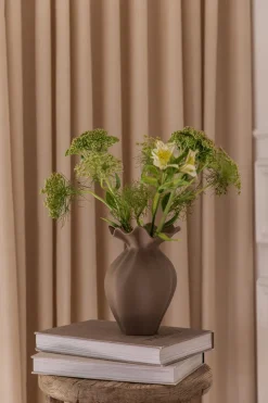 Hot Specktrum Nellie Vase - Brown Medium
