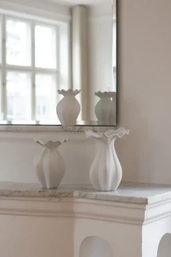 Clearance Specktrum Nellie Vase - Off White Large