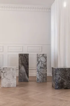 Best Specktrum Phantom Cube Table - Coast Pedestal