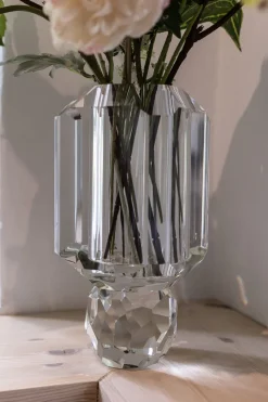 Clearance Specktrum Storm vase - Clear