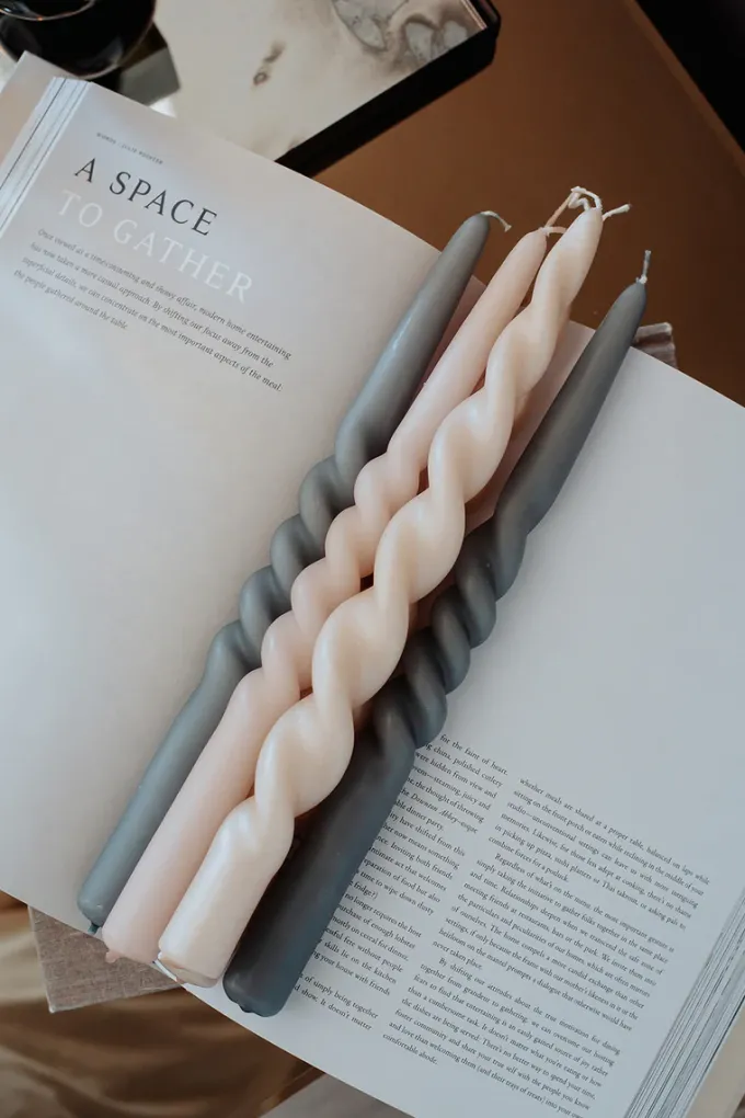 Discount Specktrum The Curly Candle Collection - Packed with 4 Pieces per box - Steel Grey Middle Curled