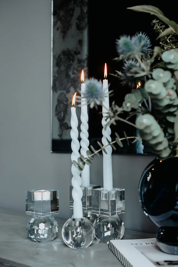 Hot Specktrum The Curly Candle Collection - Packed with 4 Pieces per box - Mighty Blue Fully Curled