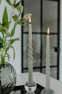 Hot Specktrum The Curly Candle Collection - Packed with 4 Pieces per box - Essential Emerald Middle Curled