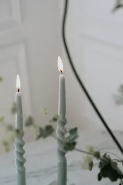 Hot Specktrum The Glossy Candle Collection - Packed with 4 pieces per box - Essential Emerald Middle Curled